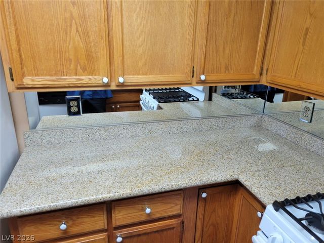 4054 Crete Lane D, Las Vegas, NV 89103