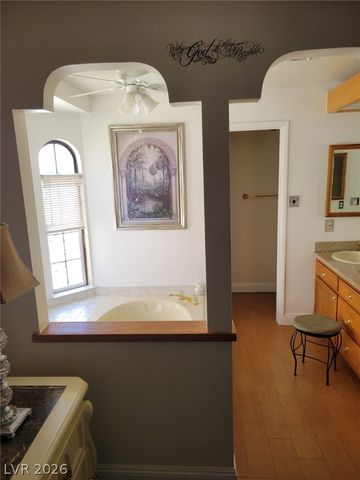 4054 Crete Lane D, Las Vegas, NV 89103