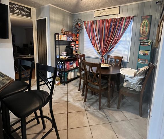 6340 S. Quarterline Road, Spring Lake, MI 49456