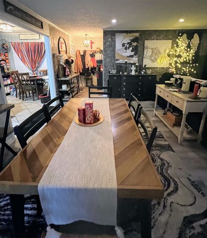 6340 S. Quarterline Road, Spring Lake, MI 49456