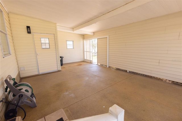 615 TRACY DRIVE, Lady Lake, FL 32159