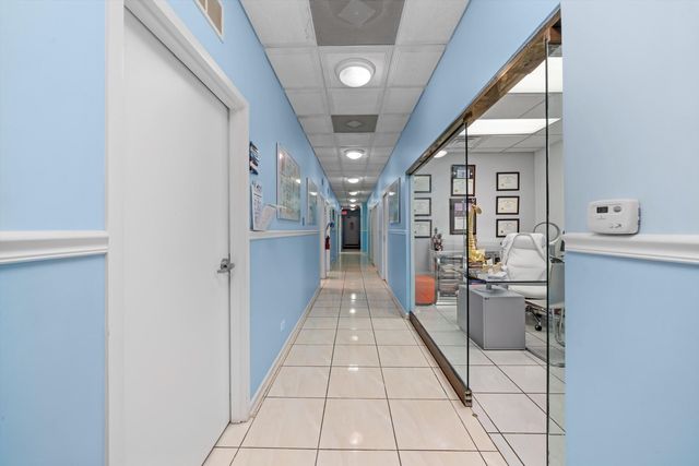 2859 S pulaski Road, Chicago, IL 60623
