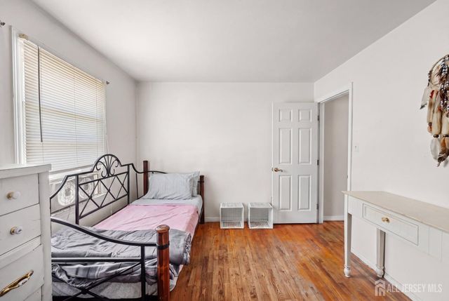 245 4th Street, Dunellen, NJ 08812