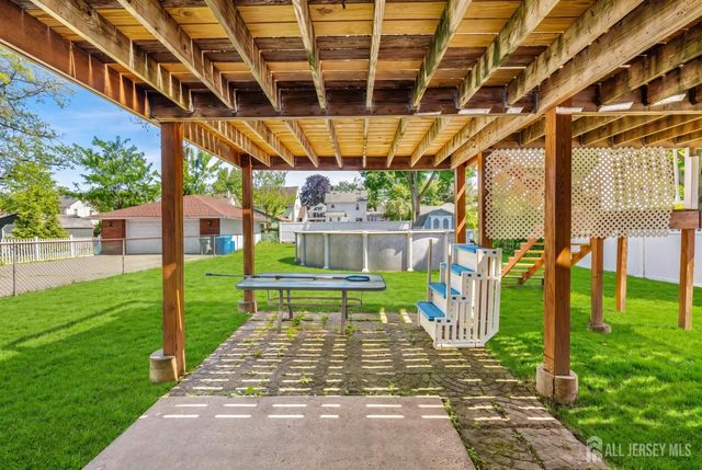 245 4th Street, Dunellen, NJ 08812