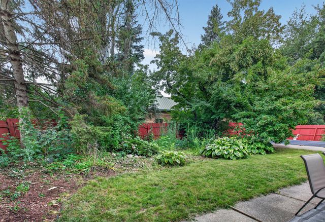 2117 Edinbrook Terrace, Brooklyn Park, MN 55443
