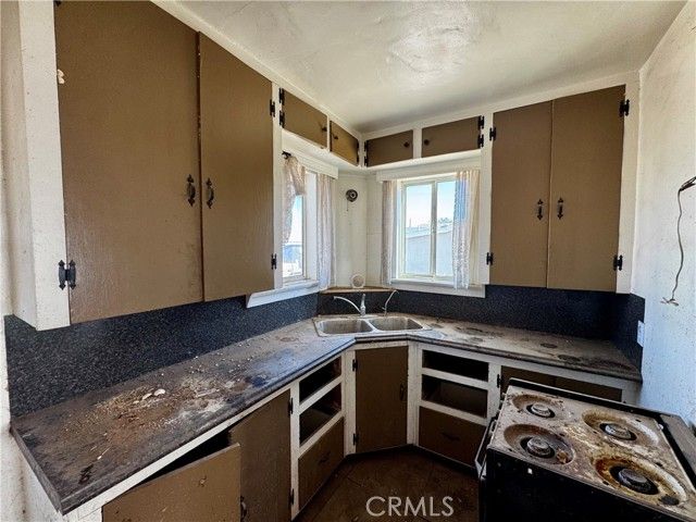 310 Walnut, Needles, CA 92363