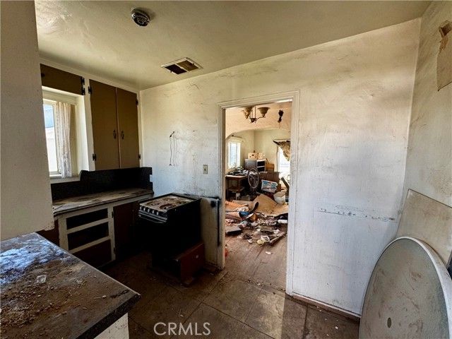 310 Walnut, Needles, CA 92363