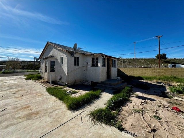 310 Walnut, Needles, CA 92363