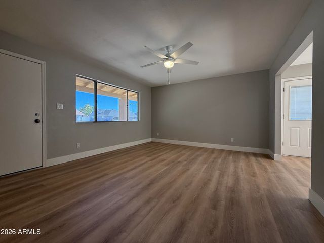 2340 E Isabella Avenue, Mesa, AZ 85204