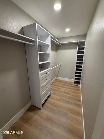 2340 E Isabella Avenue, Mesa, AZ 85204