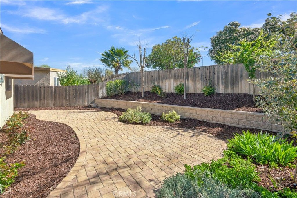 Image 28 of property listing at 614 Brookhill Drive, Paso Robles, CA 93446