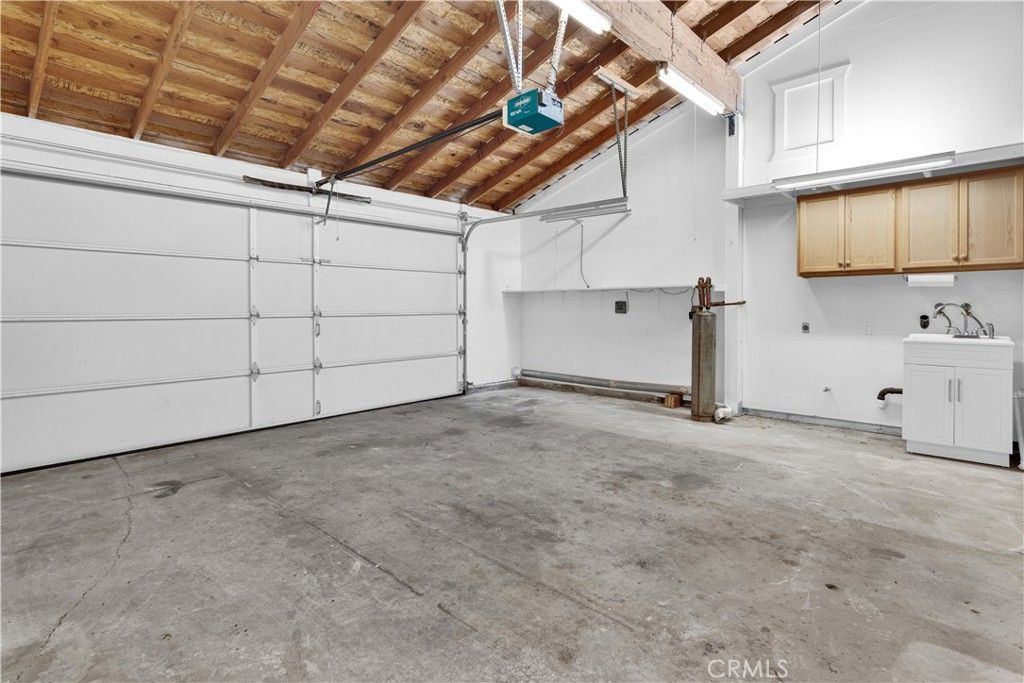 Image 32 of property listing at 614 Brookhill Drive, Paso Robles, CA 93446