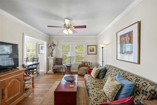 2021 Travis Heights BLVD 1002, Austin, TX 78704