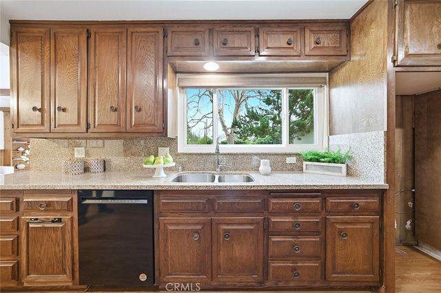 2500 S 3rd Avenue, Arcadia, CA 91006