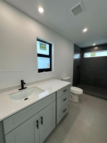 4901 Washington St 0, Hollywood, FL 33021