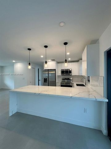 4901 Washington St 0, Hollywood, FL 33021