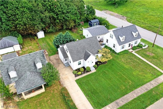 271 Parkgate Avenue, Austintown, OH 44515