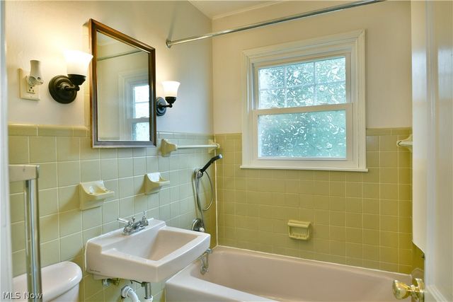 271 Parkgate Avenue, Austintown, OH 44515