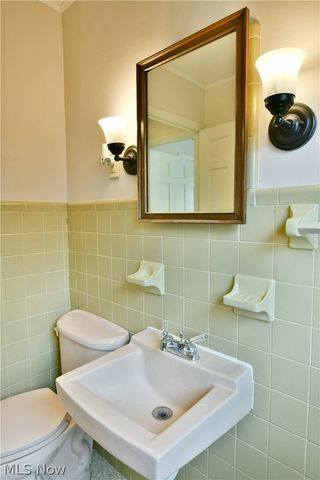 271 Parkgate Avenue, Austintown, OH 44515