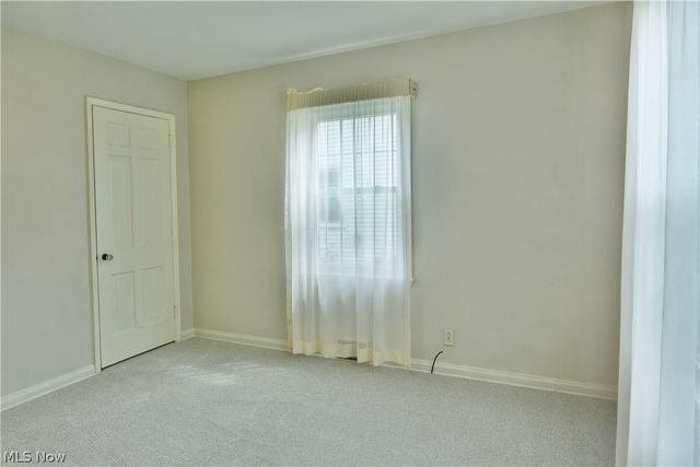 271 Parkgate Avenue, Austintown, OH 44515
