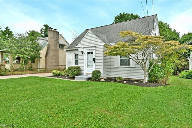271 Parkgate Avenue, Austintown, OH 44515