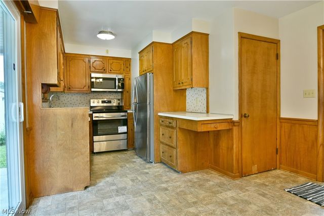 271 Parkgate Avenue, Austintown, OH 44515