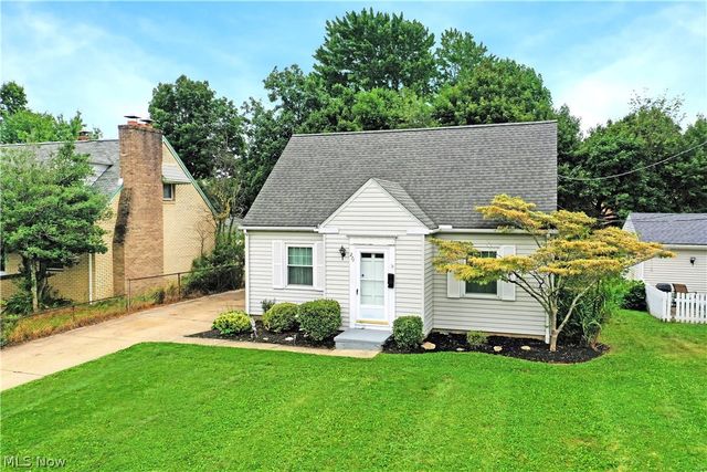 271 Parkgate Avenue, Austintown, OH 44515