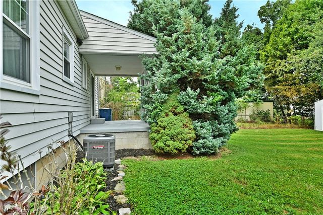 271 Parkgate Avenue, Austintown, OH 44515