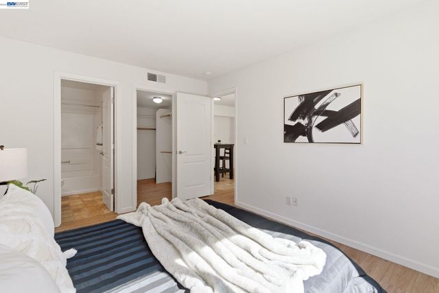 255 Reflections Dr 22, San Ramon, CA 94583