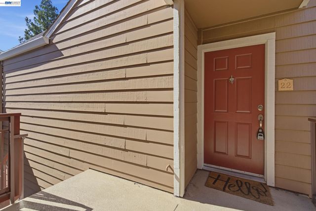 255 Reflections Dr 22, San Ramon, CA 94583