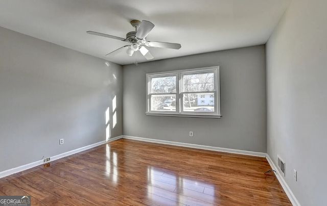 1249 SW Renee Dr SW, Lilburn, GA 30047