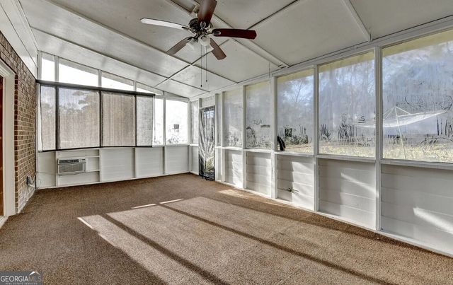 1249 SW Renee Dr SW, Lilburn, GA 30047