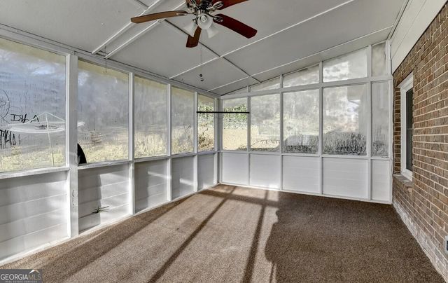 1249 SW Renee Dr SW, Lilburn, GA 30047