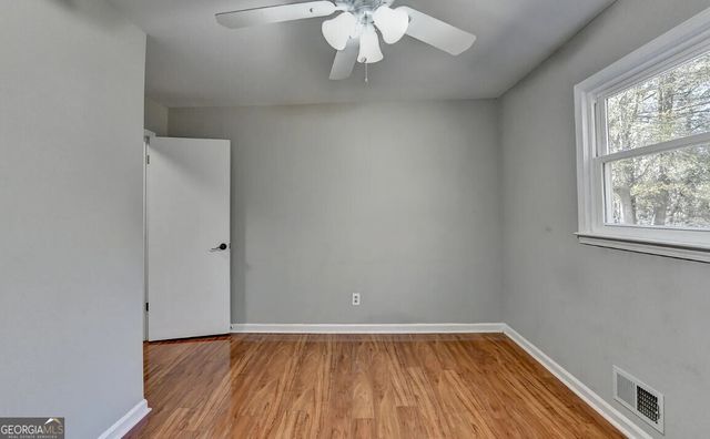 1249 SW Renee Dr SW, Lilburn, GA 30047
