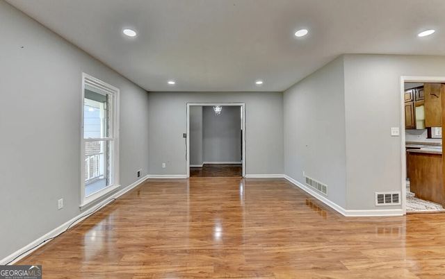 1249 SW Renee Dr SW, Lilburn, GA 30047