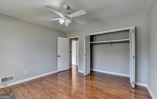 1249 SW Renee Dr SW, Lilburn, GA 30047