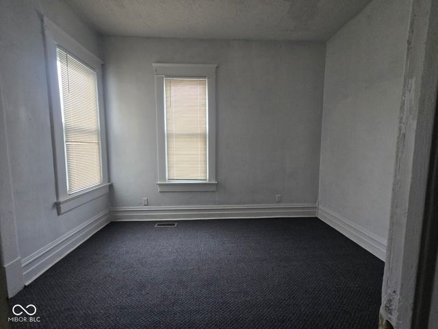 815 N Forest Avenue, Brazil, IN 47834