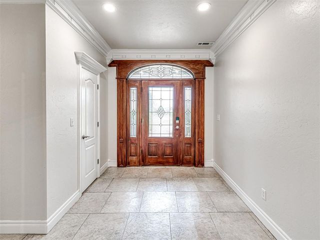 101 Huntington Court, Shawnee, OK 74801