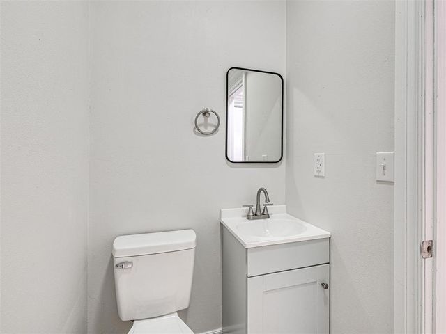 101 Huntington Court, Shawnee, OK 74801