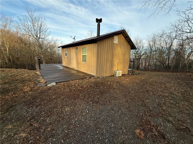 1613 Moonhull Road, Oark, AR 72852