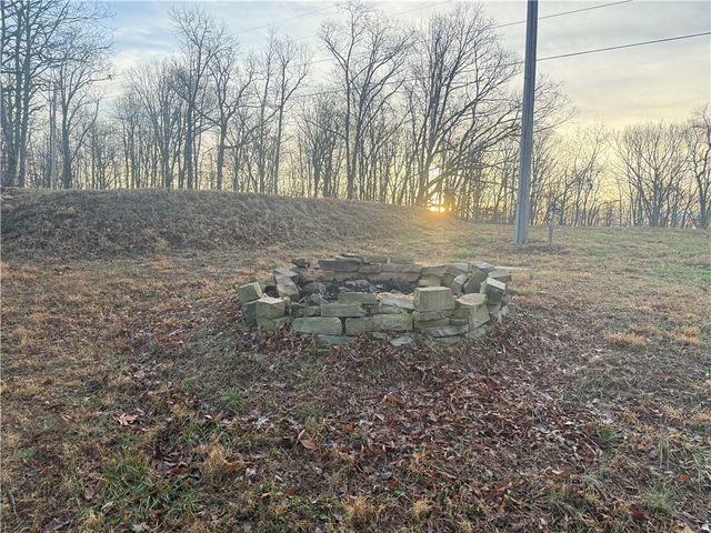 1613 Moonhull Road, Oark, AR 72852