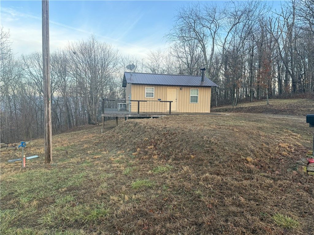 1613 Moonhull Road, Oark, AR 72852