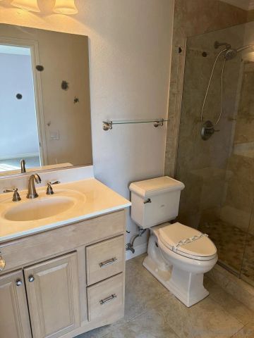 8119 Paradise Valley Ct, Spring Valley, CA 91977