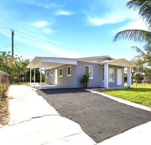 2302 Avenue M, Riviera Beach, FL 33404