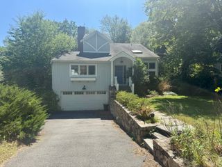 1 Ruta Court, Westport, CT 06880