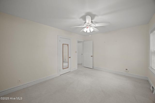 2304 Jefferson Drive, Greenville, NC 27858