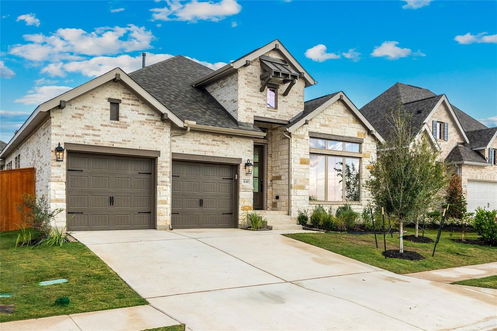 639 Bay Breeze DR, Kyle, TX 78640