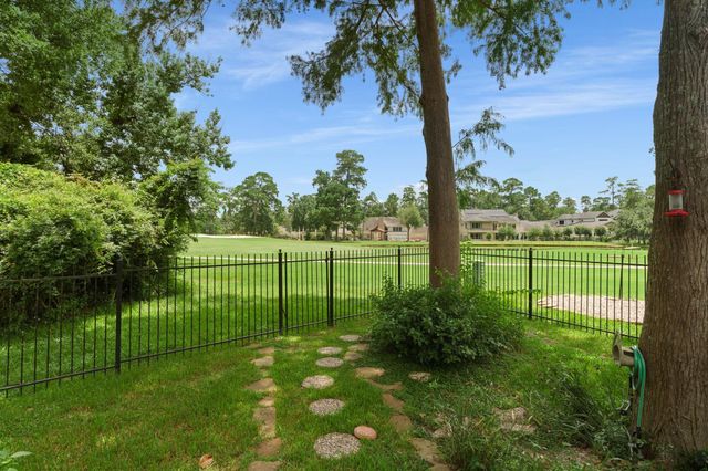 2 N Timber Top Dr, The Woodlands, TX 77380