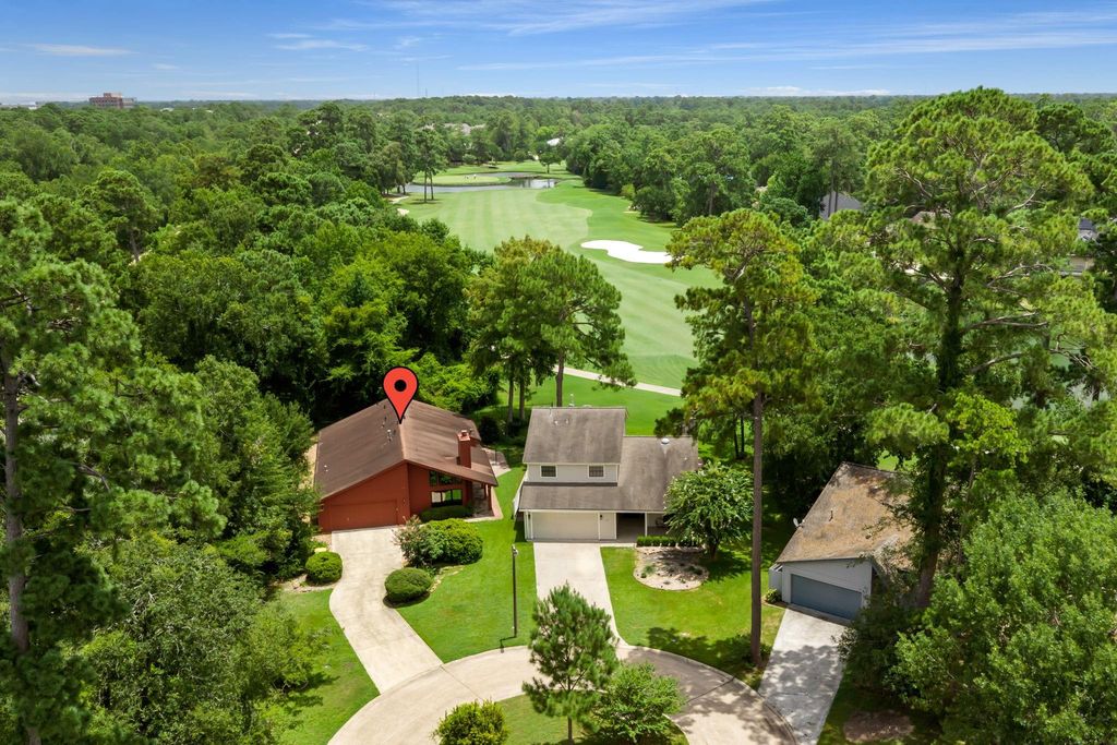 2 N Timber Top Dr, The Woodlands, TX 77380