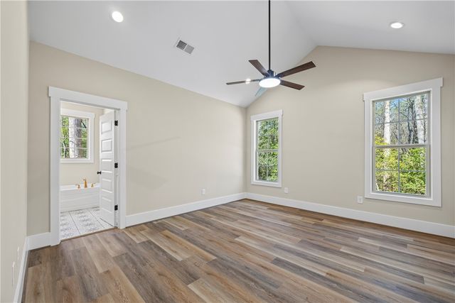 437 Falcons Lair West Drive, Walhalla, SC 29691